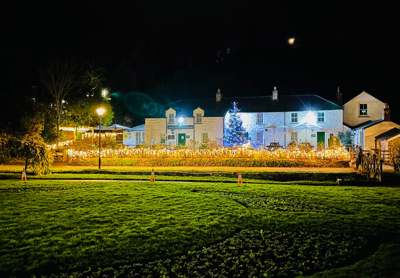 TRENANCE HERITAGE COTTAGES lit UP in WINTER